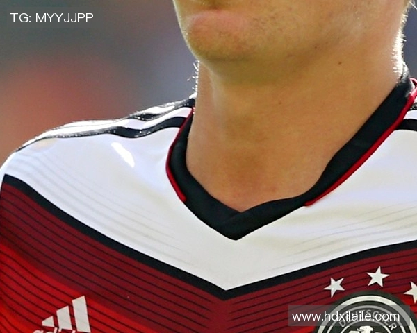 足球报：徐浩峰面临离队危机，河南队目标明确瞄准联赛第八名(徐浩峰采访视频)