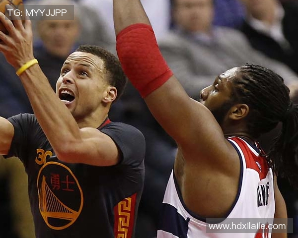 金利特尔这脚射门被门将神勇扑出